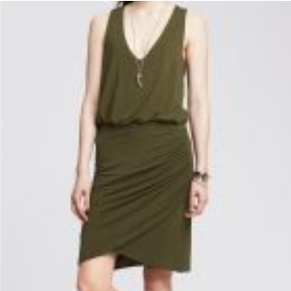 Banana republic | Elegant Olive Green Sleeveless ruched tank Dress - Picture 10 of 15